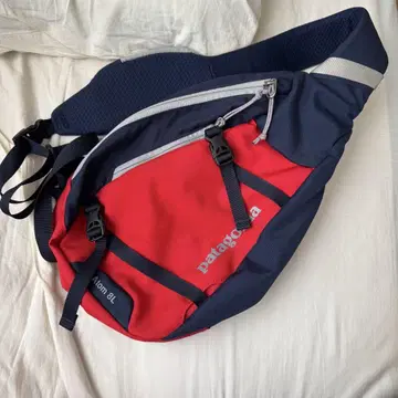 patagonia 파타고니아 아톰 슬링 8L 네이비 레드