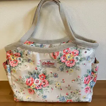 Cath Kidston 플라워 프린트 토트백