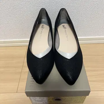 오리엔탈 트래픽 펌프스 24.5cm