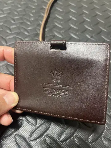 ETTINGER 브라운 가죽 ID 패스케이스