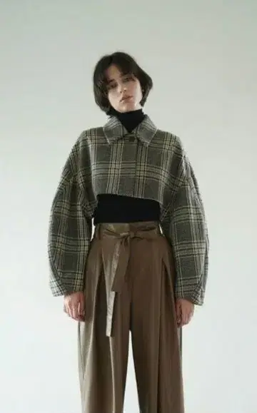 [ CLANE ] ROUND SLEEVE SHORT JACKET