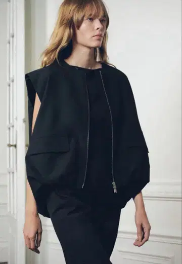 ZARA 오버 사이즈 볼륨 베스트