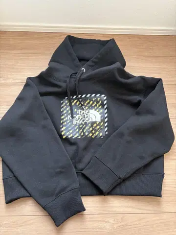 THE NORTH FACE 블랙 후드티 M 사이즈