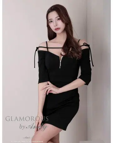 [ GLAMOROUS ] 소매 있는 드레스
