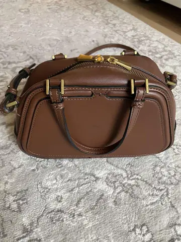 ZARA 브라운 숄더백