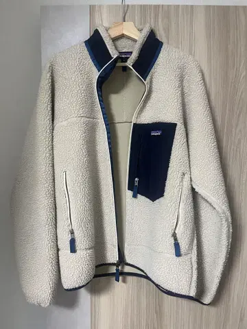 patagonia 플리스 자켓 M 사이즈 크림/네이비
