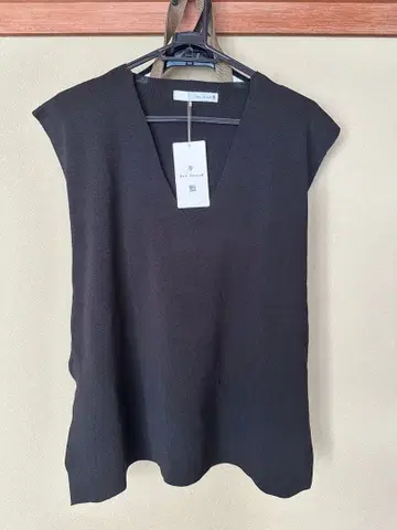 Bou jeloud 슬리브리스 블랙 프리 사이즈