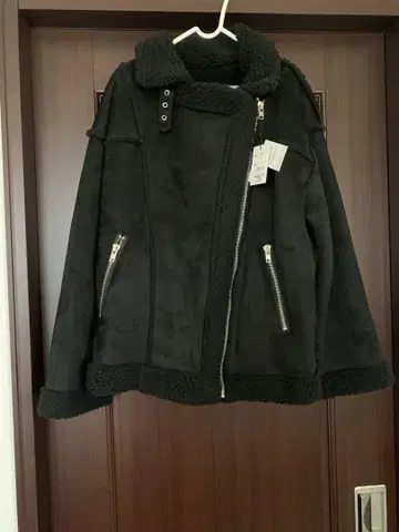 보아 포함 블랙 자켓 M