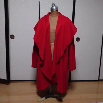 코트 빨간색