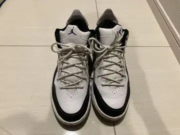 Jordan 스니커즈 화이트/블랙