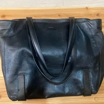 MANIUNO madein ITARY 블랙 가죽 토트백