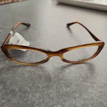 OLIVER PEOPLES TWINKLE 브라운