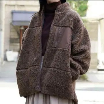 더 이상 구할 수 없는 이자카매니아 보아 자켓 부해 보이지 않는 브라운