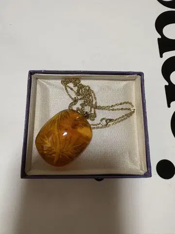 오렌지 잎 무늬 펜던트 목걸이