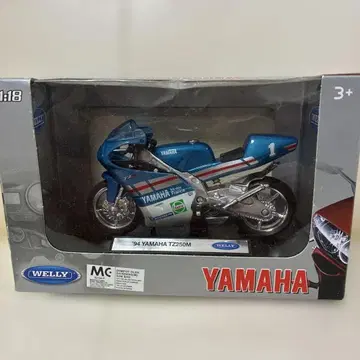 YAMAHA TZ250M 1/18 WELLY