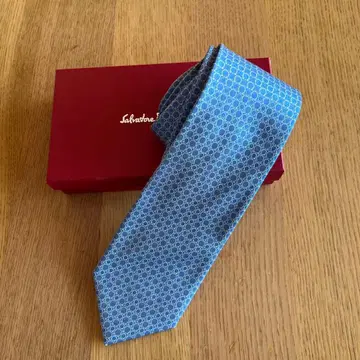 Salvatore Ferragamo 간치니 패턴 실크 넥타이 스카이블루