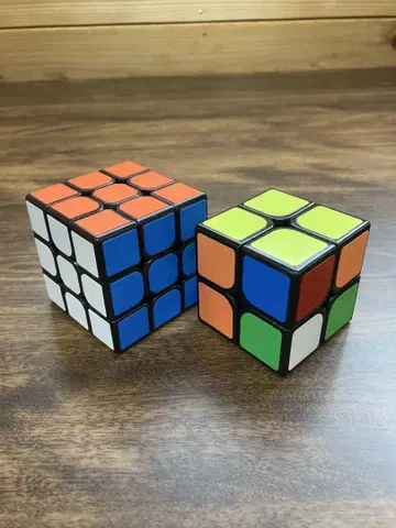 루빅스 큐브 3 x 3 2 x 2