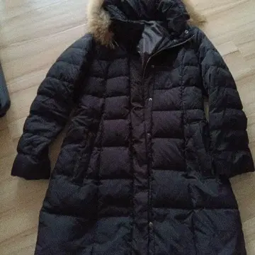 CLEAR IMPRESSION 블랙 다운 자켓
