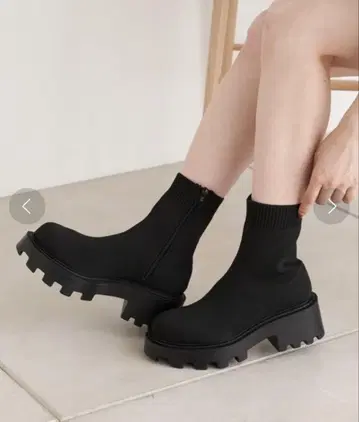 Chico 통굽 숏부츠 블랙
