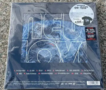 NEW LOVE 초회 생산 한정판 봉입의 오리지널 T셔츠만