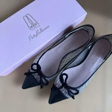 Pretty Ballerinas 펌프스 새상품급