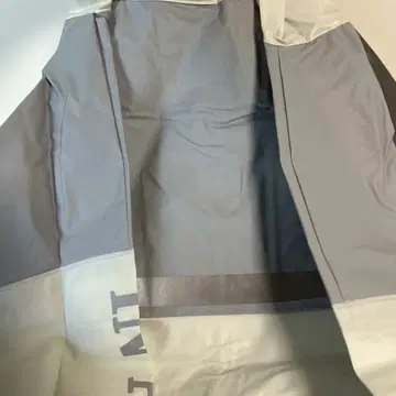그레이 방수 레인코트