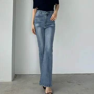 Louere 루엘레 스트레치 플레어 데님 팬츠