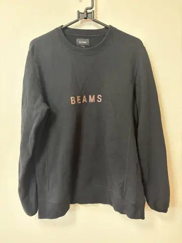 BEAMS 블랙 맨투맨 M