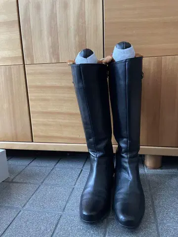[ 한 번 사용 ] REGAL 블랙 가죽 롱 부츠