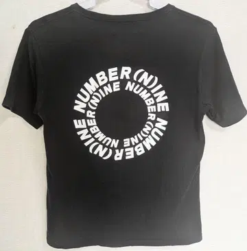 넘버나인 블랙 티셔츠