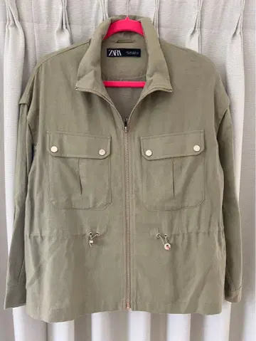 ZARA 카키 자켓 사이즈 S