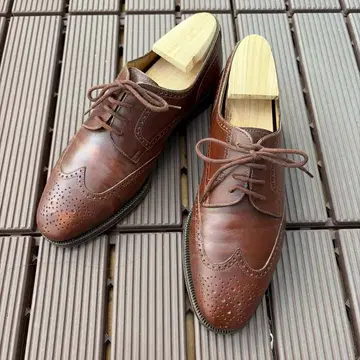 발리 브라운 가죽 윙팁 드레스 슈즈