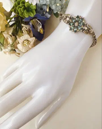 빈티지 아르데코풍 블루 큐빅이 아름다운 팔찌 새상품급