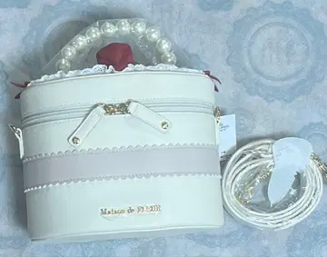 [ 새상품 택 포함 ] Maison de FLEUR 케이크형 펄 핸들 백
