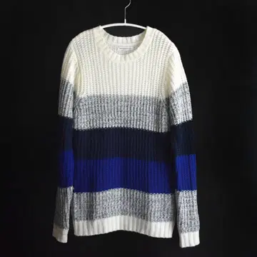 Y2K japanese label semantic design