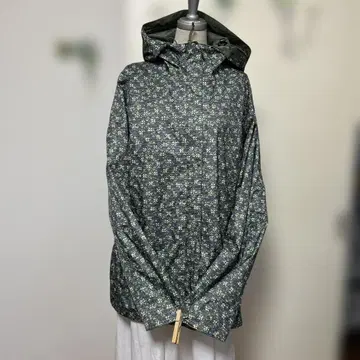 컬럼비아 윈드 브레이커