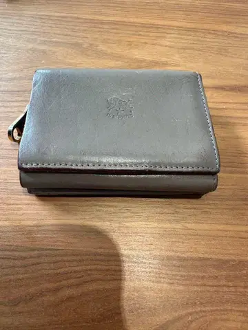 일비종떼 트리폴드 지갑 그레이