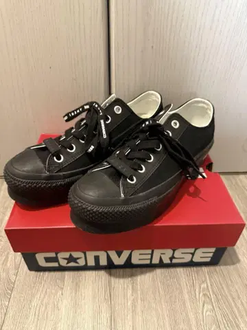 AMERI x CONVERSE 블랙 스니커즈