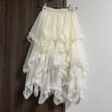 언덕 위 샤샤 스커트