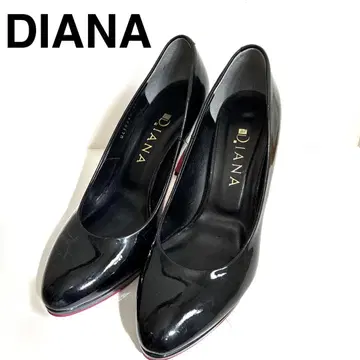DIANA 다이애나 에나멜 플레인 펌프스 블랙 빨간색 밑창 라운드토
