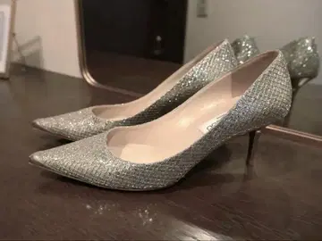 JIMMY CHOO 실버 글리터 펌프스 38