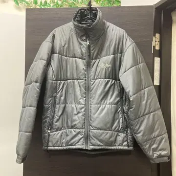 MOUNTAIN HARD WEAR 그레이 다운 자켓