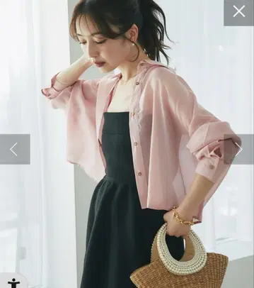 [ 미사용 ] La boutique BonBon 시어 크롭 셔츠 핑크