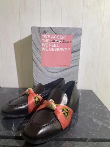 JEFFREY CAMPBELL 제프리 캠벨 가죽 로퍼 39