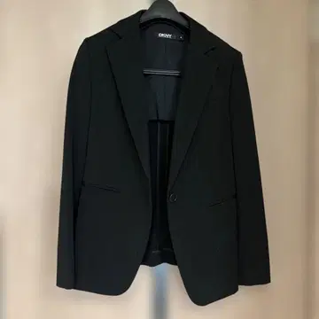 새상품급 DKNY 다나 갤런 팬츠 수트 사이즈 4