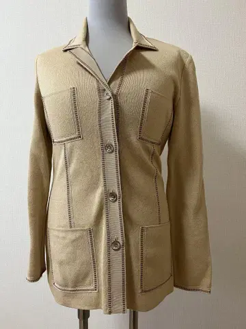 Salvatore Ferragamo 베이지 가디건 XS 페라가모