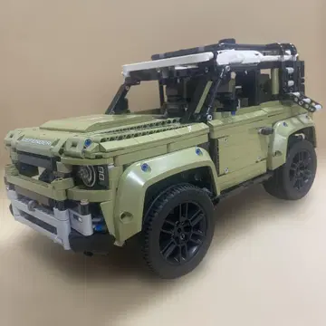 LEGO 디펜더 올리브 그린