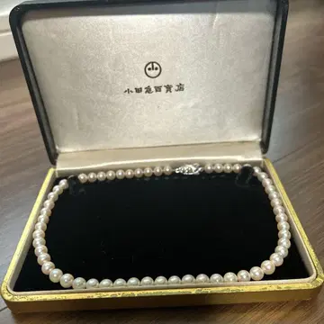 진주 목걸이 케이스 포함 가능