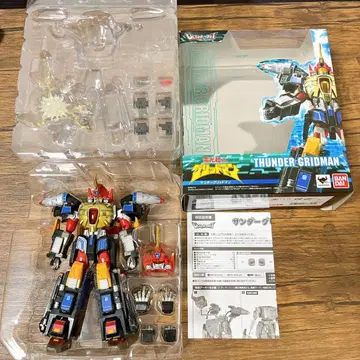 반다이 ULTRA-ACT 전광초인 그리드맨 썬더 그리드맨