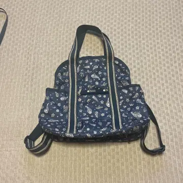 Lsportsac 네이비 패턴 백팩